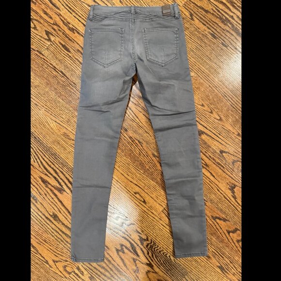 NWT Zara Z195 Denim Grey jeans with zipper detail - Size 38 / 6 - Picture 2 of 3